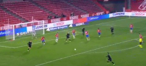 英超战报：穆尼奥斯破门，拉尔森中横梁，水晶宫1-0伯恩利