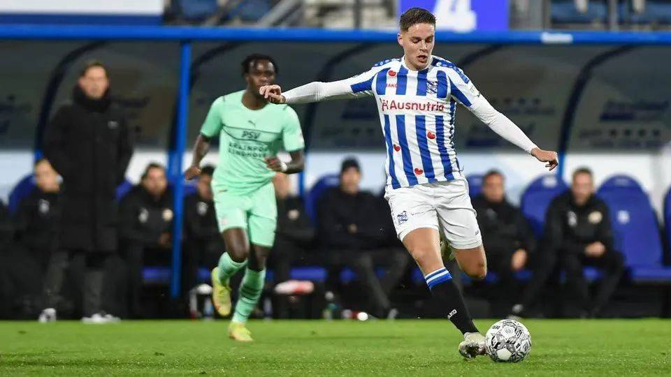 积极参与到 积极参与到